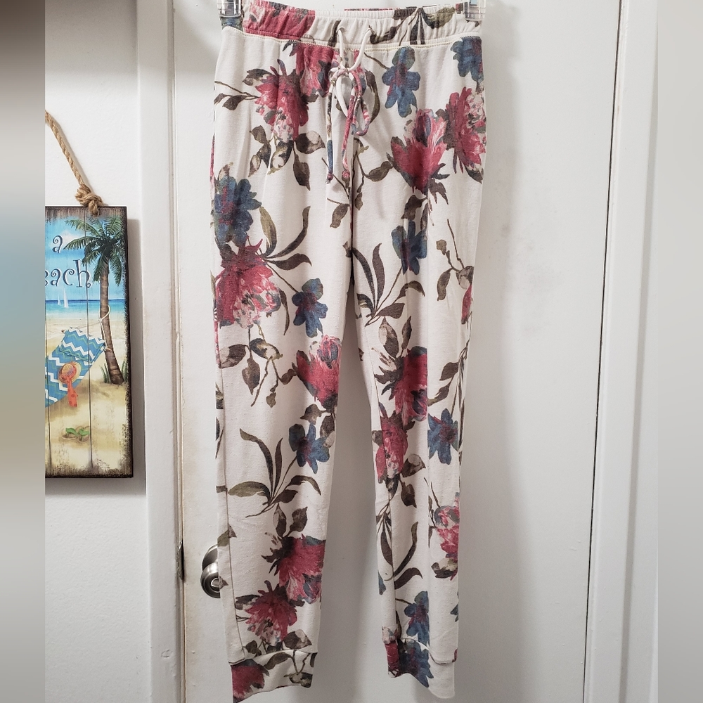 White Birch lounge pants, small